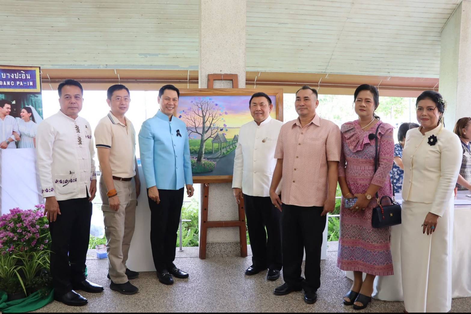 title - ศพส. จัดงาน “รักแห่งศิลป์ รักแห่งแผ่นดิน” เพื่อน้อมรำลึกในพระมหากรุณาธิคุณของสมเด็จพระนางเจ้าสิริกิติ์ พระบรมราชินีนาถ พระบรมราชชนนีพันปีหลวง ณ ศูนย์ส่งเสริมและพัฒนาอาชีพเสริมนอกภาคการเกษตร (ศูนย์ศิลปาชีพบางไทรฯ เดิม)
